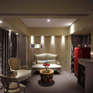 Inhouse Hotel